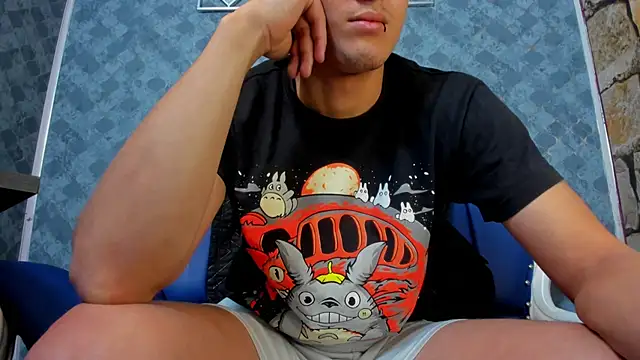 Snapshot of Ethan_Waalker chatting on December 18, 2025, 9:15 am Ethan Waalker online show from December 18, 2025, 9:15 am