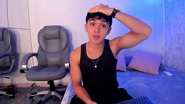  TaylorBlack online show from January 18, 2026, 11:36 am