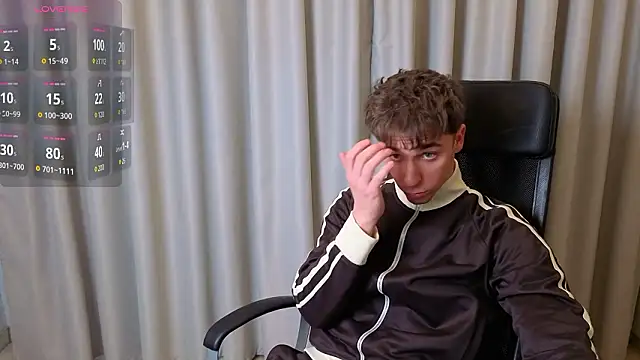 Snapshot of KellenWest chatting on March 18, 2026, 11:24 am KellenWest online show from March 18, 2026, 11:24 am