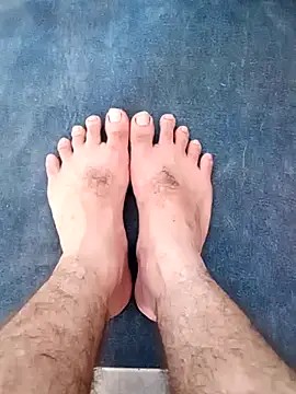 SheeringTameness69 online show from December 15, 2025, 7:07 pm