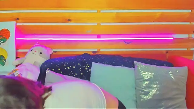 Mary Bryantt online show from February 28, 2026, 1:17 am