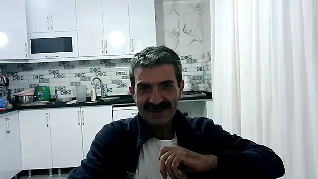 Snapshot of kobra21turki chatting on April 27, 2026, 10:08 pm kobra21turki online show from April 27, 2026, 10:08 pm