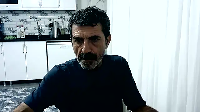 Snapshot of kobra21turki chatting on May 31, 2026, 10:44 pm kobra21turki online show from May 31, 2026, 10:44 pm