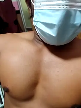  alexzz1155  online show from April 3, 2026, 2:42 am