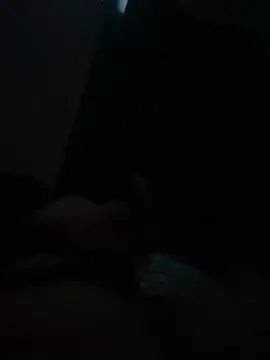 Snapshot of Kevinblesdd chatting on December 20, 2025, 12:18 am Kevinblesdd online show from December 20, 2025, 12:18 am