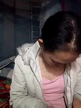 Girl cutee online show from February 4, 2026, 12:55 pm