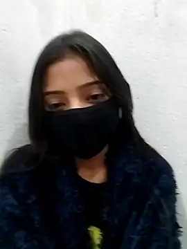 Snapshot of Cute_-girl chatting on December 16, 2025, 6:40 am Cute -girl online show from December 16, 2025, 6:40 am