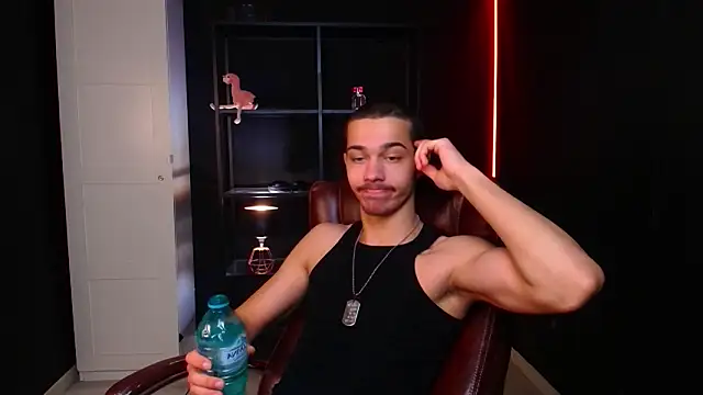 KaydenDrew online show from February 13, 2026, 5:14 am