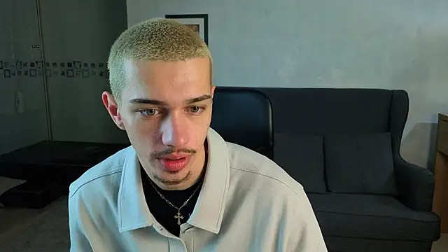 KaydenDrew online show from April 3, 2026, 3:04 am