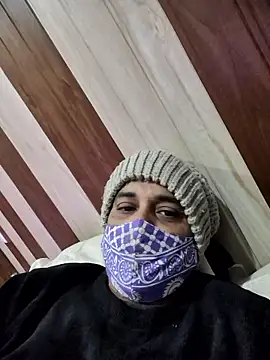 Hot avantika online show from January 7, 2026, 9:28 pm