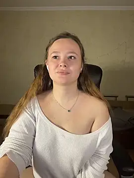 CaramelleSugarr online show from April 17, 2026, 7:50 pm