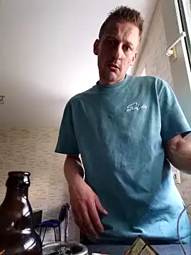 AnDyWaesche90 online show from April 16, 2026, 5:25 pm