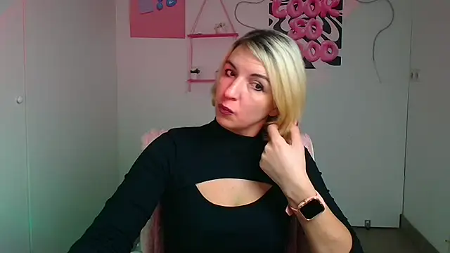 Lana Foxyy online show from December 21, 2025, 12:12 pm