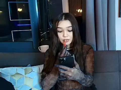 Snapshot of Cassara chatting on December 18, 2025, 7:09 pm Cassara online show from December 18, 2025, 7:09 pm