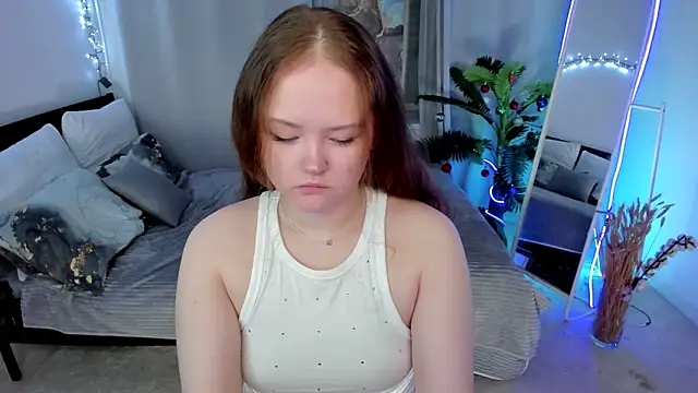 Yennefer   online show from January 12, 2026, 10:31 am