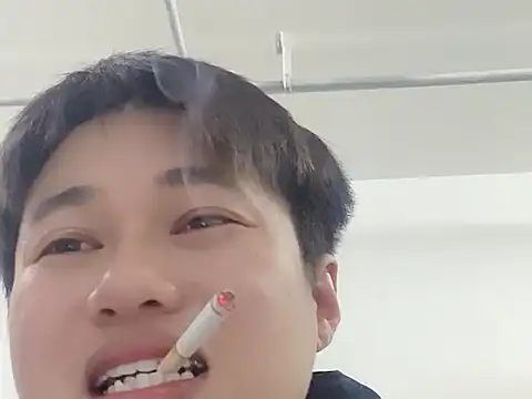 Snapshot of haoqide152 chatting on December 16, 2025, 4:23 pm haoqide152 online show from December 16, 2025, 4:23 pm