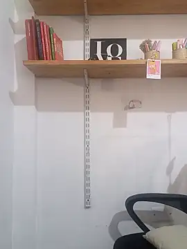 SofiEsteves online show from February 10, 2026, 6:23 pm