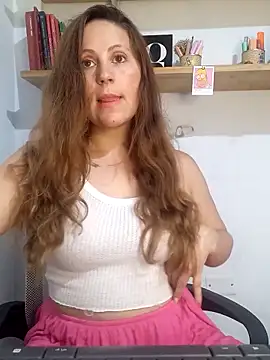 SofiEsteves online show from February 24, 2026, 3:43 pm