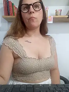 SofiEsteves online show from February 27, 2026, 12:38 pm