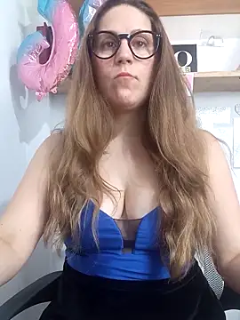 SofiEsteves online show from March 10, 2026, 12:54 pm