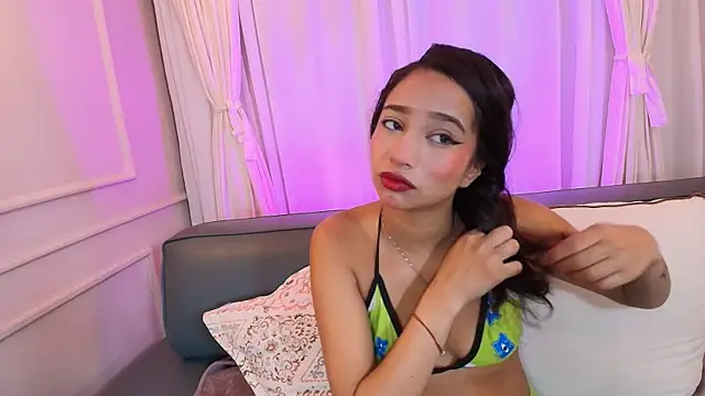 alison ferrera  online show from April 17, 2026, 6:00 pm