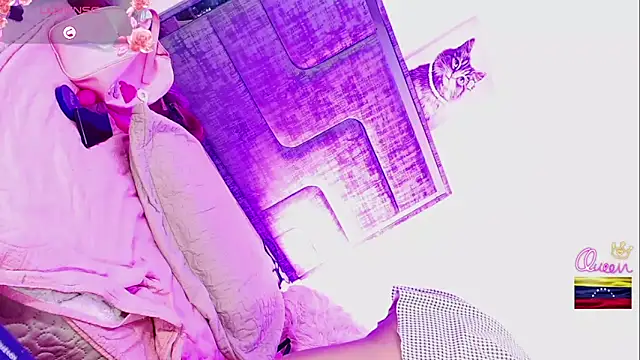 titania1502 online show from April 12, 2026, 6:07 am