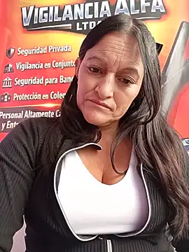 Snapshot of SAMMY_30- chatting on May 18, 2026, 12:55 pm SAMMY 30- online show from May 18, 2026, 12:55 pm