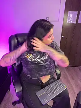 Snapshot of Saarada chatting on February 26, 2026, 5:28 am Saarada online show from February 26, 2026, 5:28 am