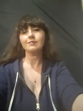 Snapshot of Camellia-Pink chatting on December 17, 2025, 10:05 pm Camellia-Pink online show from December 17, 2025, 10:05 pm