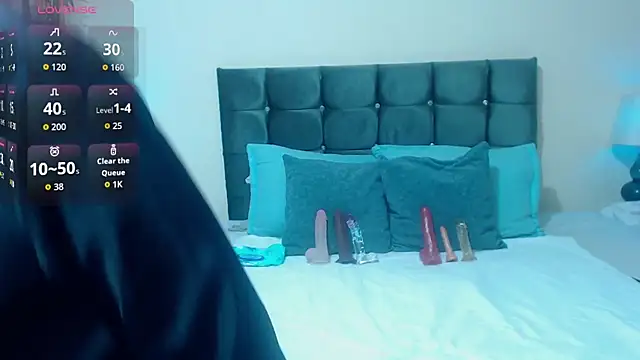 Valeri hot22 online show from December 18, 2025, 8:04 pm