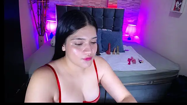 Valeri hot22 online show from April 8, 2026, 9:15 pm