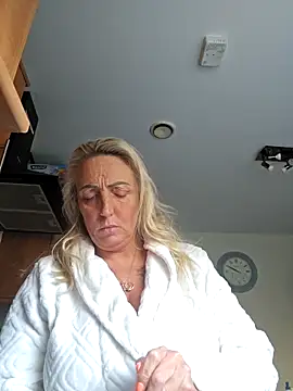 theblondecocklover online show from March 21, 2026, 8:52 am