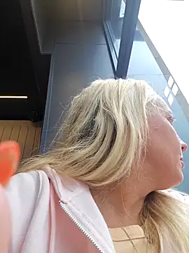 theblondecocklover online show from March 23, 2026, 11:03 am