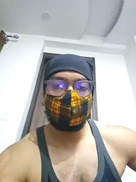 NunnuLelo online show from April 25, 2026, 9:34 pm