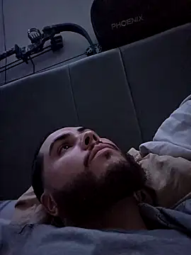 Snapshot of TonyR97 chatting on December 16, 2025, 11:54 pm TonyR97 online show from December 16, 2025, 11:54 pm