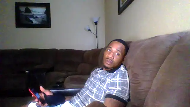KingDes55 online show from May 5, 2026, 11:02 pm