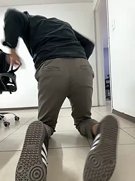 AdrianGarcia89 online show from April 10, 2026, 2:17 am