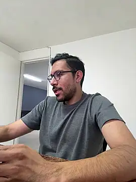 AdrianGarcia89 online show from April 14, 2026, 12:27 am