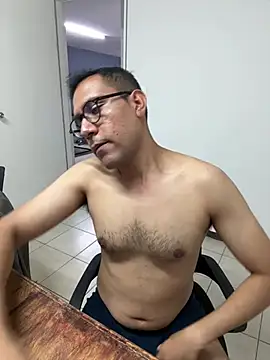 Snapshot of AdrianGarcia89 chatting on June 11, 2026, 2:53 am AdrianGarcia89 online show from June 11, 2026, 2:53 am