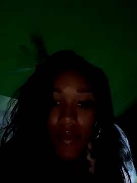 Snapshot of Ahlanacherae_creamz chatting on December 20, 2025, 5:36 am Ahlanacherae creamz online show from December 20, 2025, 5:36 am