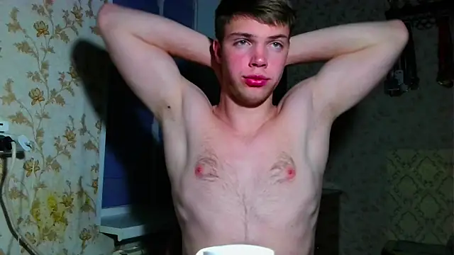 Snapshot of MakedonskiSasha chatting on December 17, 2025, 12:11 pm MakedonskiSasha online show from December 17, 2025, 12:11 pm