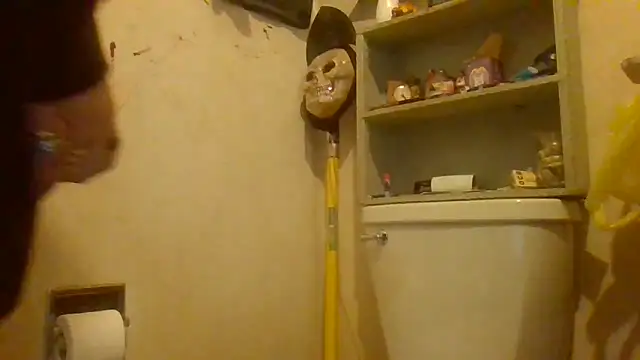 becky1111 online show from April 10, 2026, 10:36 pm