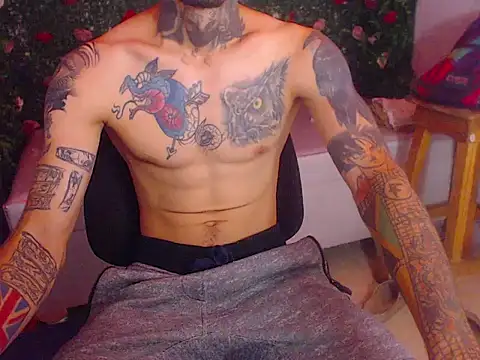 Snapshot of Boy_tatto77 chatting on June 2, 2026, 1:02 pm Boy tatto77 online show from June 2, 2026, 1:02 pm