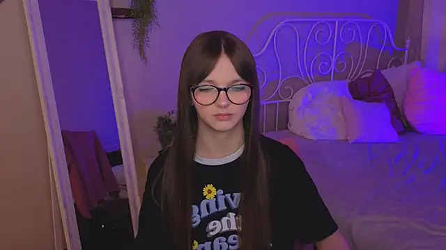 LetoriaNotley online show from January 16, 2026, 8:57 pm