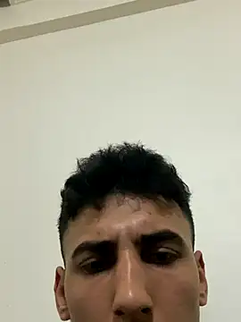 hardbaran1 online show from December 17, 2025, 10:05 pm