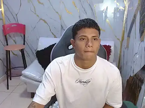 andrew myersx online show from March 4, 2026, 1:28 pm