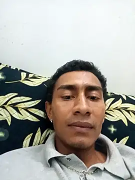 negrito sexxxo online show from December 21, 2025, 1:07 pm