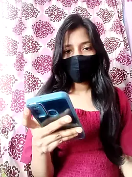 Snapshot of Surbhi-dixit chatting on December 18, 2025, 7:25 am Surbhi-dixit online show from December 18, 2025, 7:25 am