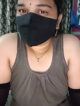 maduri   online show from June 27, 2026, 3:39 pm