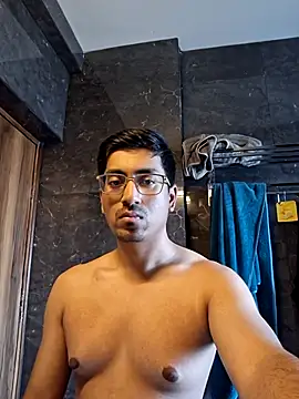 Snapshot of carlitosfarooq chatting on February 22, 2026, 11:20 am carlitosfarooq online show from February 22, 2026, 11:20 am